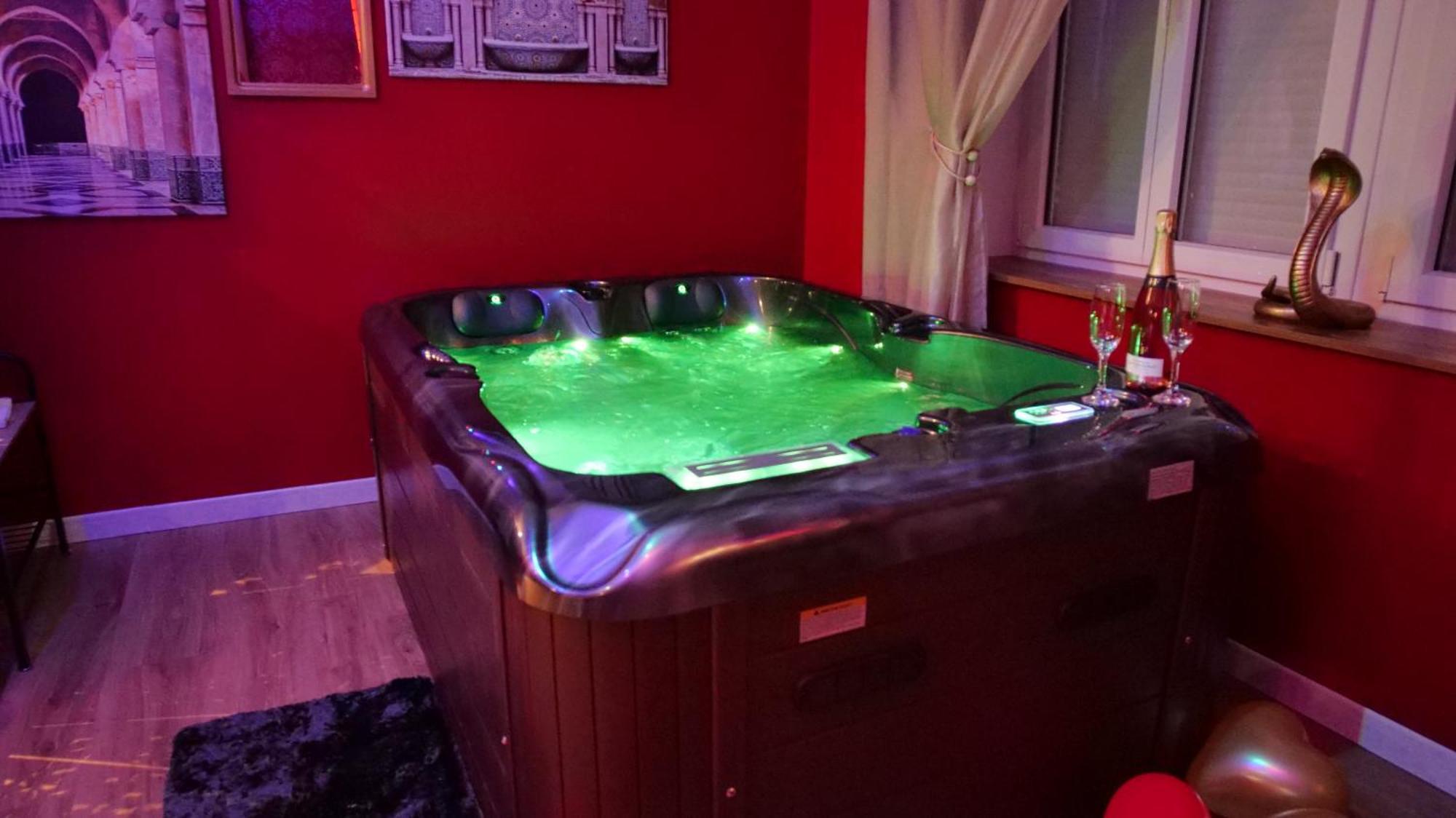Spa Le Rubis D'Orient Calais Exterior foto